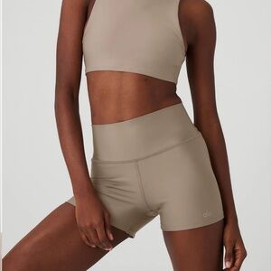 Alo 3" High-Waist Airlift Short